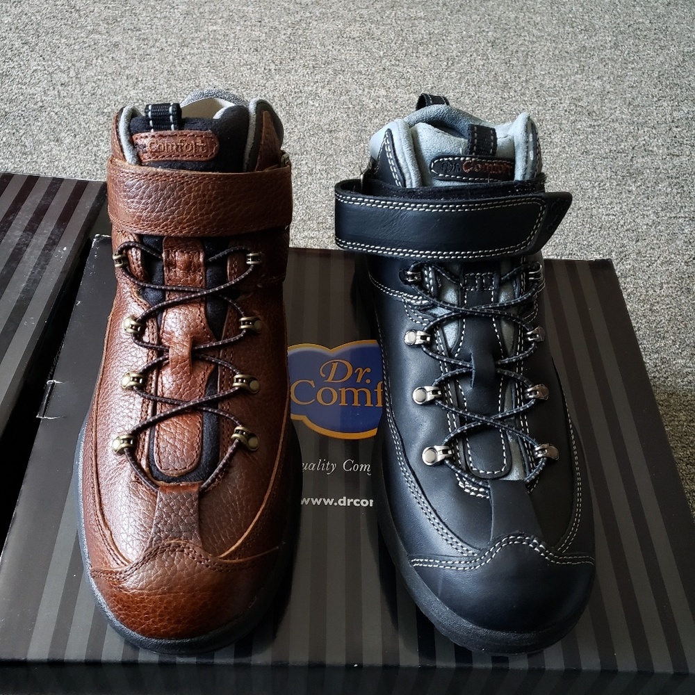 2 pairs real leather boots. 2 for 1, make offer.